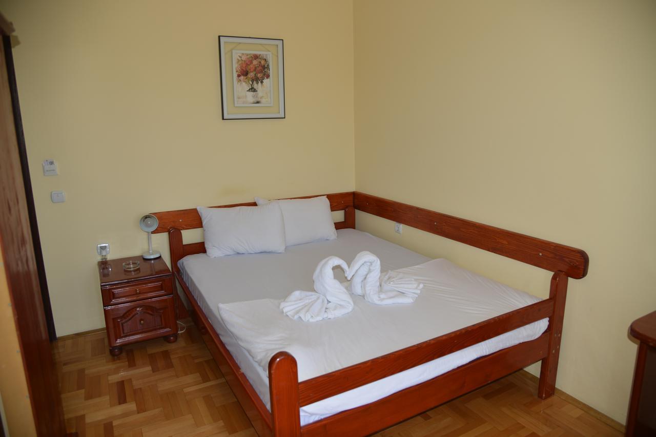 קומאנובו Hotel Bella Donna מראה חיצוני תמונה