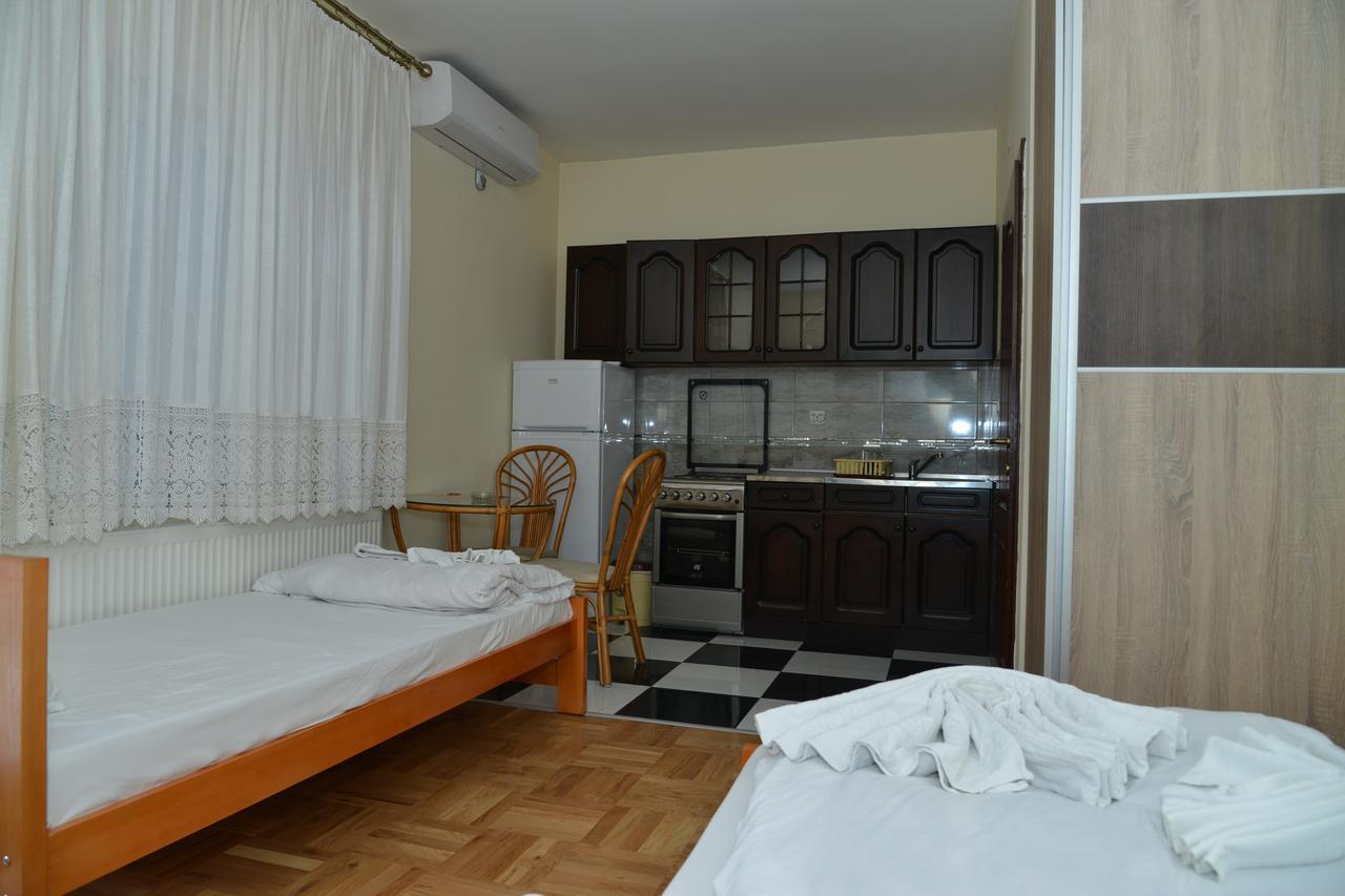 קומאנובו Hotel Bella Donna מראה חיצוני תמונה